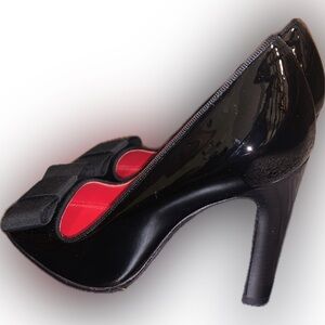 Ralph Lauren Purple Label Mallorie Black Patent Leather Bow Pumps Heels 35.5B